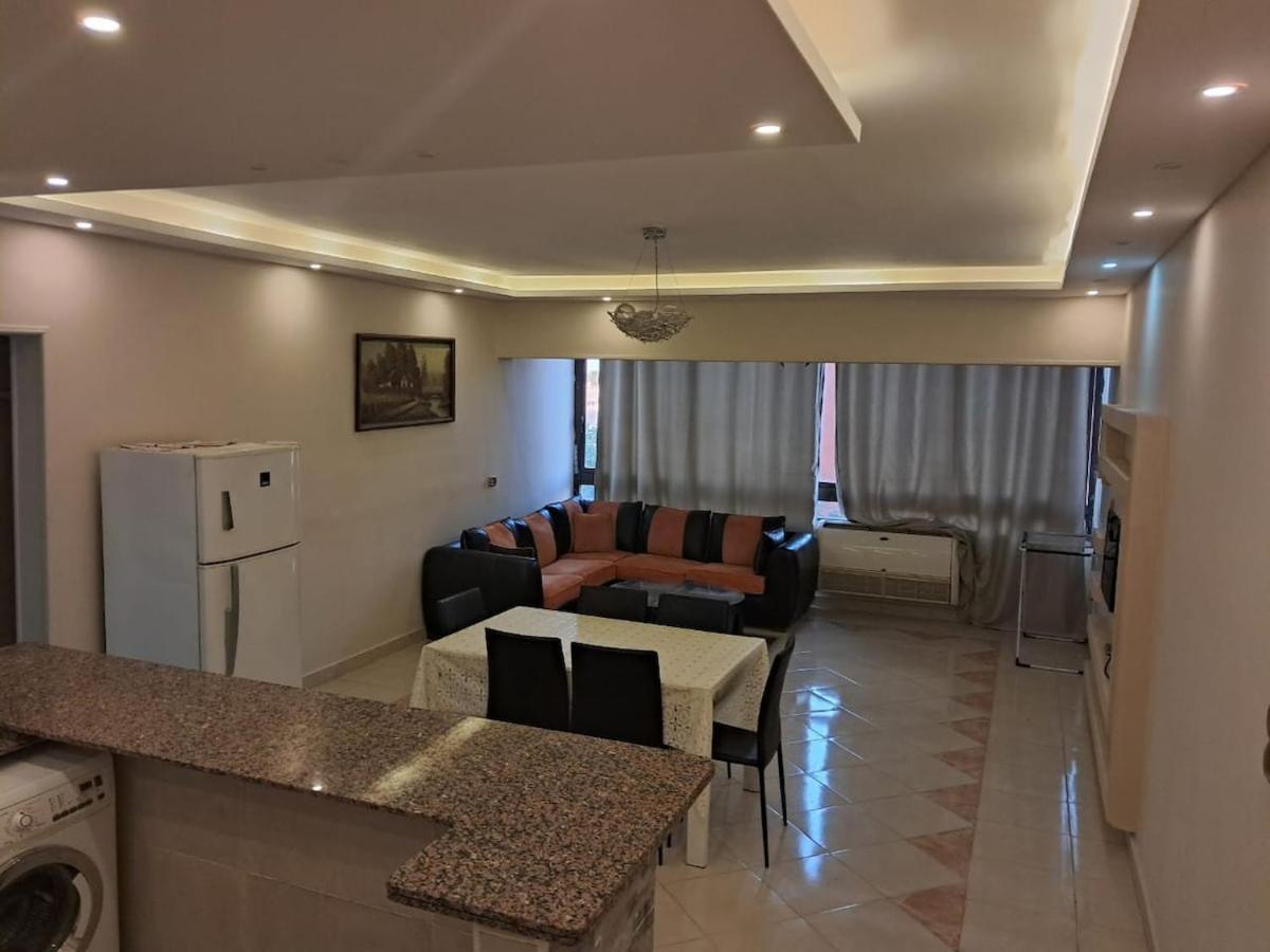 Modern Flat - 2 Minutes Walk Stars Heliopolis *